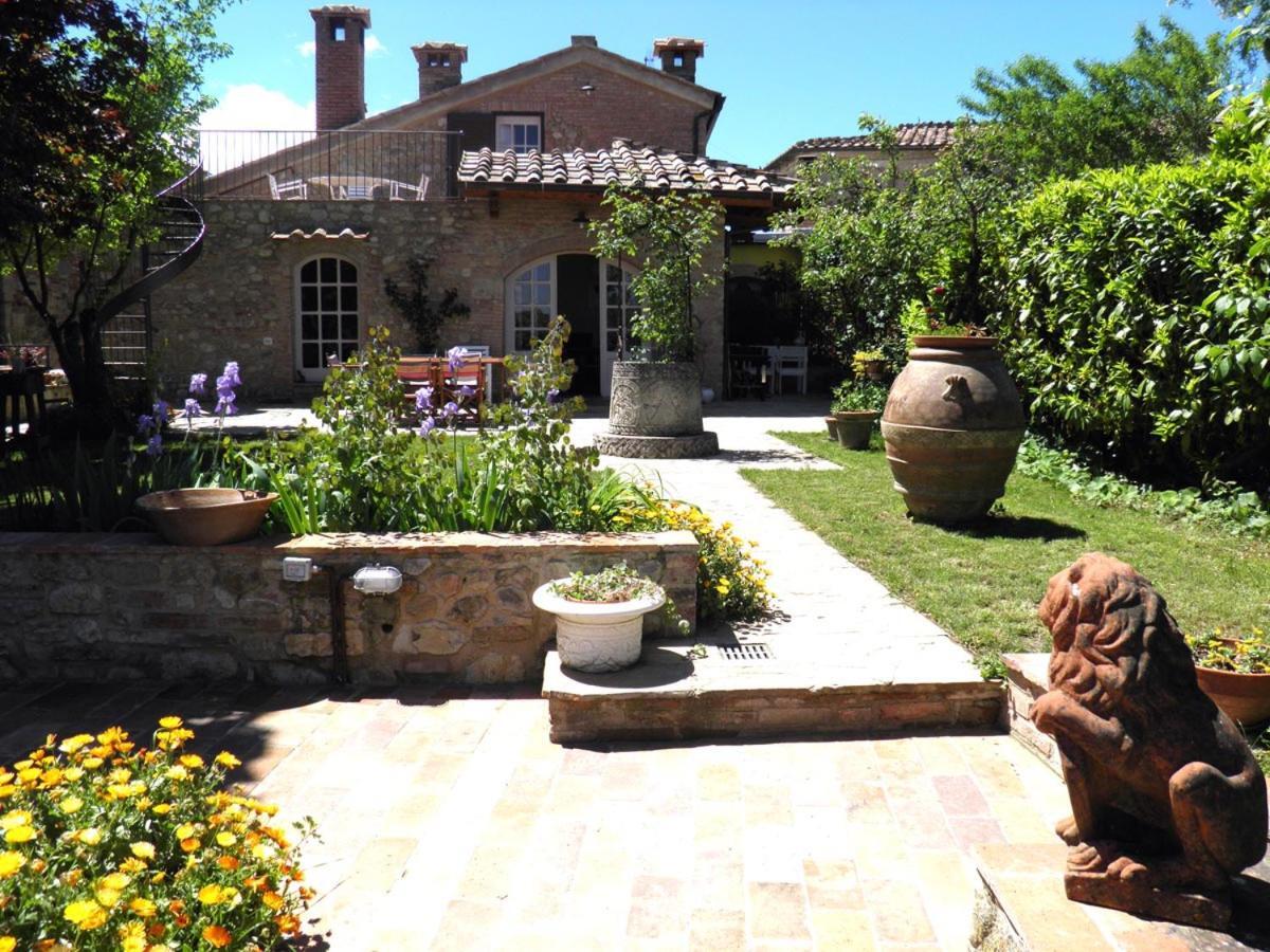 Casa Di Leo With Pool Βίλα Radicondoli Εξωτερικό φωτογραφία